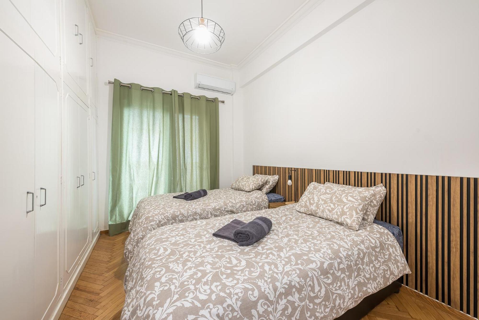 Stylish Luxury Apartment At Ampelokipi Metro Station Атина Екстериор снимка
